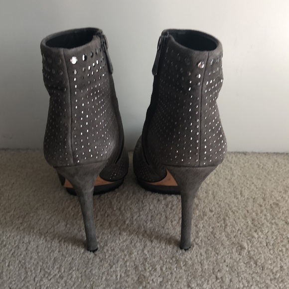 Studded suede ankle boots - Picture 4 of 12